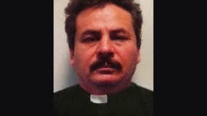 Pastor cristiano abusa sexualmente a dos menores de edad engañándolas en el  nombre de Dios