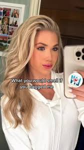 What you would smell if you hugged me💁🏼‍♀️ #perfume #fragrance #beauty  #hug #trend #fyp #foryou #whatyouwouldsmell