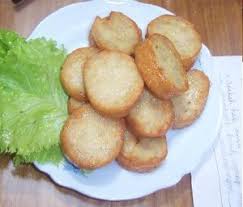 Campur ayam, udang, dan kulit ayam hingga rata. Kee Kian Resep