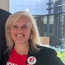 Tell me about your friendships (or lack thereof)