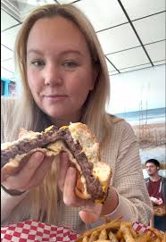 Exploring PT's Grill: Wilmington's Classic Dining Experience