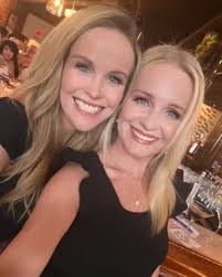 Melissa Novoa's Instagram, Twitter & Facebook