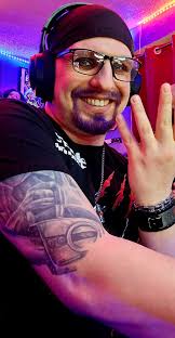 Here is the RTMP Queue Size (purple graph) issue I had