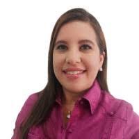 Elsy Dominguez's Instagram, Twitter & Facebook