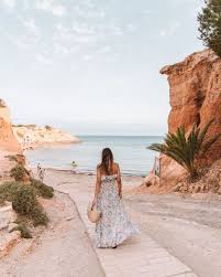 Pin Op Travel Blogs