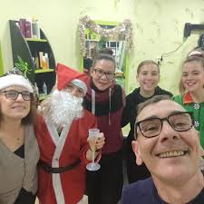 Sandra Ballarín Perruquera...