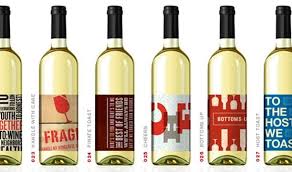 100 Etiquettes De Vin Originales Paperblog Etiquette Vin Etiquette Bouteille De Vin Vin