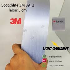 One meter equals to the length of the path that a light travels in vacuum for the time of 1/299,792,458 second. Jual Pita 3m 8912 Scotlight Scotchlite Skotlet Reflector Reflektor Harga Per Meter Di Lapak Light Garment Bukalapak