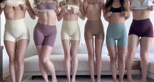 Free Strip GIFs: Hot Porn NSFW Gif