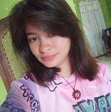 Luego me dan las gracias 🤣 Una foto para los que no diferencia el perejil  del cilantro El perejil es el que esta al lado del cilantro