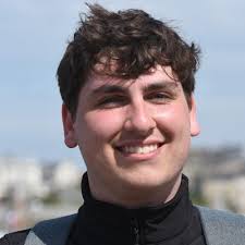 J'ai le très grand plaisir de vous annoncer qu'à partir d'aujourd'hui,  lundi 2 septembre 2024, ma vie professionnelle a pris un nouveau virage.  J'occupe désormais le poste de Directeur Scientifique…