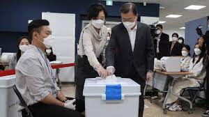 부활절 행사·벚꽃놀이·보궐선거…줄줄이 대형 이벤트에 코. Piqbs2hrhonksm