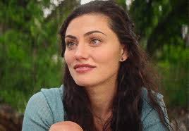 earthquakehearts backup — phoebebuffaye: phoebe tonkin as gwen reed in  bloom...