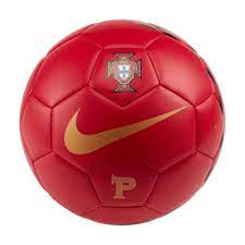 Контролира се от португалската футболна федерация. Portugal Prestige Football Nike Ae