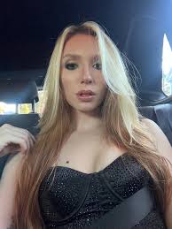 Mackenzie Lee Clement (@mackenzieleeclement) · Boston, MA