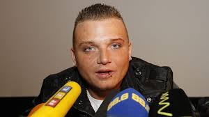 Menowins Bruder Mario will Sommerhit 2011 liefern