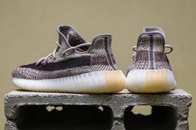 Oct 05, 2020 · the below yeezy size conversion table shows the kids' yeezy us size compared to kids yeezy us sizes, yeezy 350 kid uk size and yeezy 350 european size. Buy Yeezy Zyon Reflective Off 56