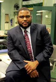 Tall Black Actors Under 30 Anthony Anderson African American Actors Black Actors Strong Black Man