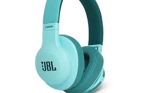 Audio Technica Ath Dsr7bt Wireless Over Ear Headphones Review Jbl E55bt Bluetooth Headphone Review Headphones Review Bluetooth Headphones Headphone