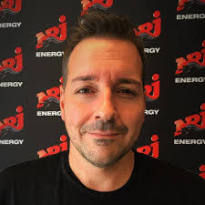 Vincent Schuster's Instagram, Twitter & Facebook