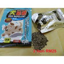 Vinegar cat repellent works both indoors and out to keep unwanted kitties away. Daiso Online Shoppe Dog Cat Repellent Pet Supplies Pet Accessories On Carousell