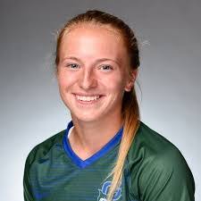 Amanda Ewers's Instagram, Twitter & Facebook