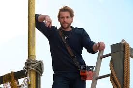 Development began in 2012, the project lingered for several years until in october 2018, o'brien and then matthews joined the film. Dan Ewing Gets To Play With Love And Monsters In Hollywood Debut If Magazine