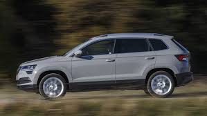 Skoda karoq is 4382mm long, 1841mm wide and 1624mm tall and rides on a wheelbase measuring 2638mm. Nissan Qashqai Skoda Karoq Vw Tiguan Im Test Auto Motor Und Sport