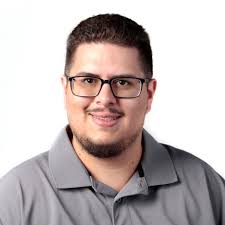 Eric Guzman's Instagram, Twitter & Facebook