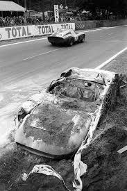 Pin By Doug Wilmes On Les 24 Heures Du Mans 24 Hours Of Le Mans Vintage Sports Cars Sports Car Racing Le Mans