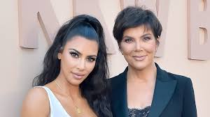 Shop here long straight wig to. Kim Kardashian And Kris Jenner Stun In Black And White Looks At Kkw Beauty Event Entertainment Tonight