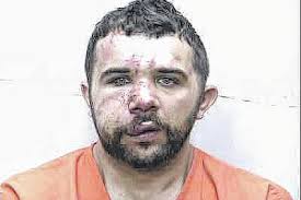 Warrants: Man used stolen card to buy auto parts