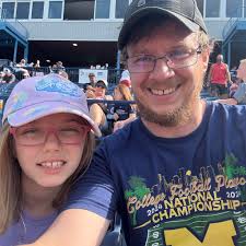 Bobby Schram (@bobby.schram) • Facebook