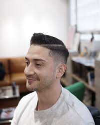 Clean and Tidy Simple but timelessly Thanks for your trust By  @marco_auyeung ———————— @cosmos__barber Address: FLAT B, 5/F, KAM MA  BUILDING,16 Cameron Rd,Tsim Sha Tsui ☎️:69904368 #barber #mengrooming #fade  #haircut #menstyle #cosmos #