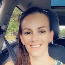 Hillary Maurer's Instagram, Twitter & Facebook