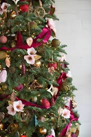 20 Brilliant Ways To Add Ribbon To Your Christmas Tree Shop now for custom gift giving supplies & more! add ribbon to your christmas tree