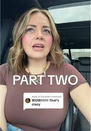 Courtney Hanks's Instagram, Twitter & Facebook