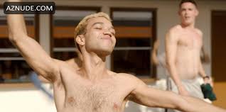 JUSTICE SMITH Nude - AZMen