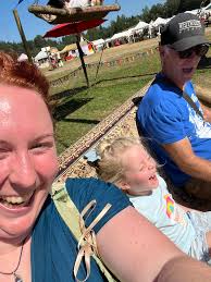 My daughter's genuine reaction to Manis O'Toole this afternoon, loved the  show!