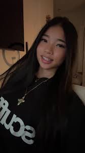 Karen Assaad's Instagram, Twitter & Facebook