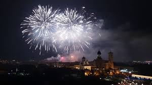 Jun 20, 2021 · mesaje frumoase, felicitări și urări de la mulți ani pentru copii de ziua copilului din partea părinților, bunicilor • mesaje de 1 iunie. La MulÈ›i Ani Romania Mesaje De Ziua NaÈ›ionalÄƒ Pentru ToÈ›i Romanii FelicitÄƒri È™i UrÄƒri Din InimÄƒ De Roman De 1 Decembrie 2020 Alba24