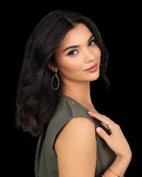 Happy Birthday to Hands Across the Bay's amazing Vice President,  @lovingwithemilyjohnson 🎊🥳 Emily is an incredible part of our HATB  family. She has stepped into her new role as VP with grace