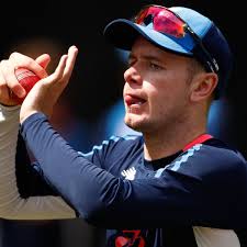 Trevor Bayliss backs Mason Crane for England debut in final Ashes Test