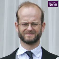 Duke of Kent's son 'dealing with more sad news' following his mother  Duchess of Kent's death 🔽