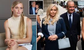 Virginia roberts giuffre is a married woman. Virginia Roberts Fled Epstein And Ghislaine Maxwell After They Asked Her To Have Surrogate Baby Daily Mail Online