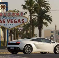 Browse lamborghinis near you, available for whatever occasion requires a flashy entrance. Luxus Autokonig Von Las Vegas Setzt Aufs Aldi Prinzip Welt