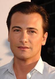 Considerat unul din cele mai interesante filme despre jocuri de noroc, „21: 21 21 È™ansa VieÈ›ii Lui 2008 Film Cinemagia Ro