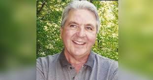 Ellie Daniels's Instagram, Twitter & Facebook