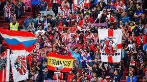 14,061 atletico madrid fans premium high res photos. Atletico Villarreal Atletico Madrid Fans Sing In Appreciation Of Simeone S Balls As Com