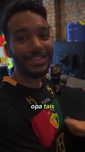 Éverton Alemão e Alex Ruan atingem grandes marcas pelo Quadricolor! O  zagueiro Éverton Alemão chegou à marca de 200 jogos pelo Bruscão, enquanto  o lateral Alex Ruan alcançou 150 partidas com a